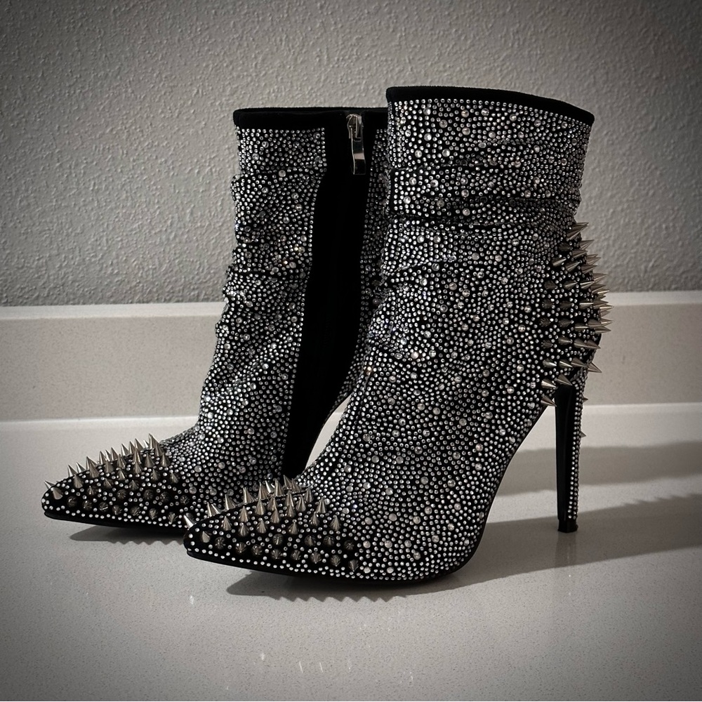 SOLD 🔺 Rhinestone Spike Boots (perfect for Eras Tour Reputation!)